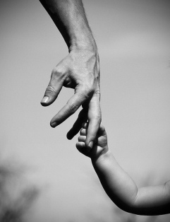 holding-hands-flickr-jrodmanjr-flickr-500